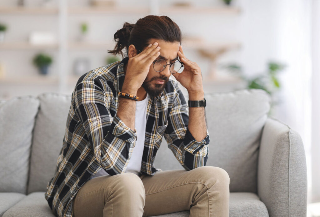how to safely detox from alcohol